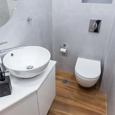 Kallithea Modern Living With Designer Touch Apartment *