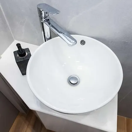 Kallithea Modern Living With Designer Touch Apartment *