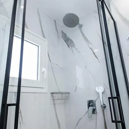 Kallithea Modern Living With Designer Touch Apartment Athens